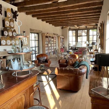 네프샤토 L'Orangerie B&B 외부 사진
