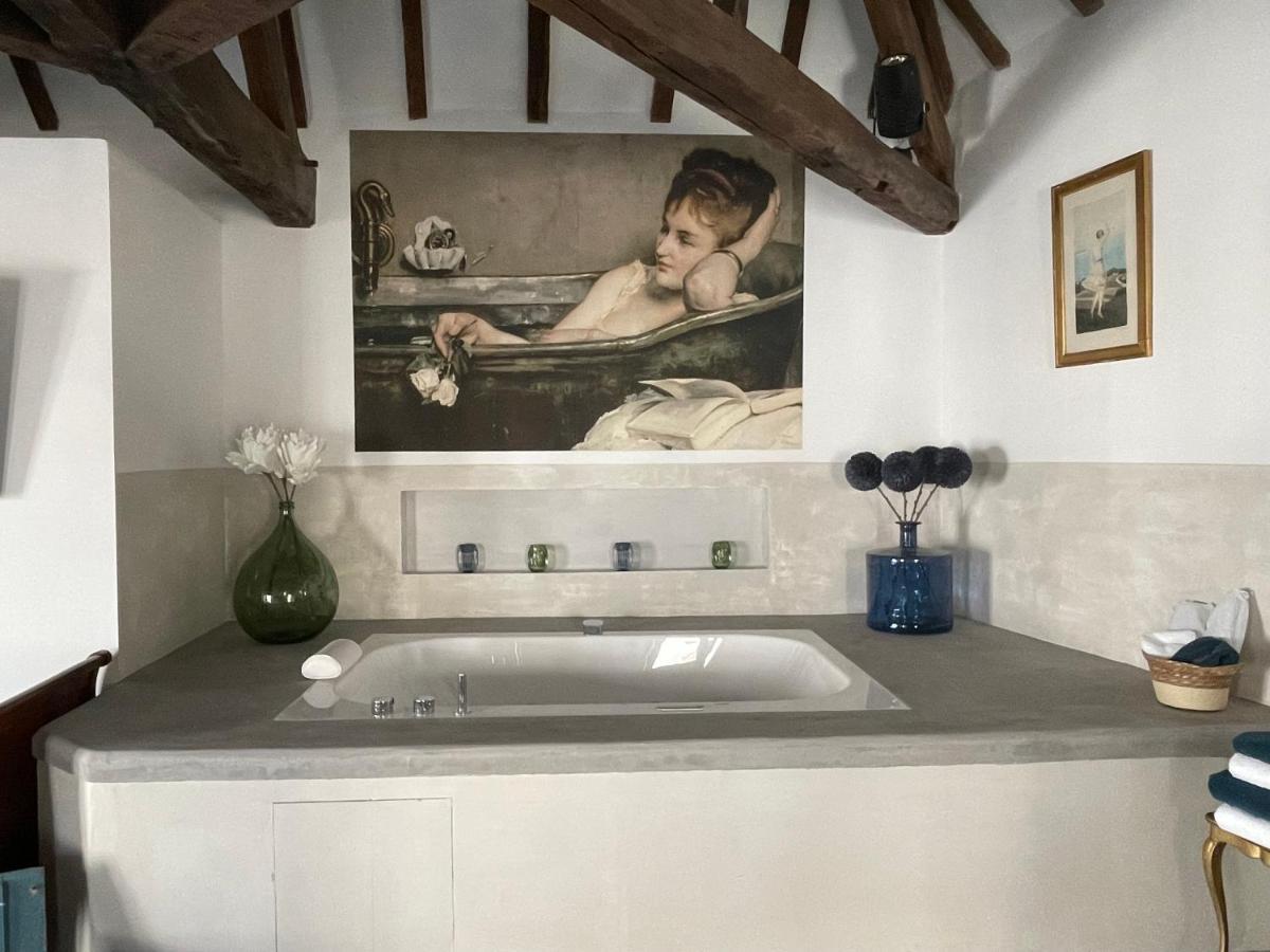 네프샤토 L'Orangerie B&B 외부 사진
